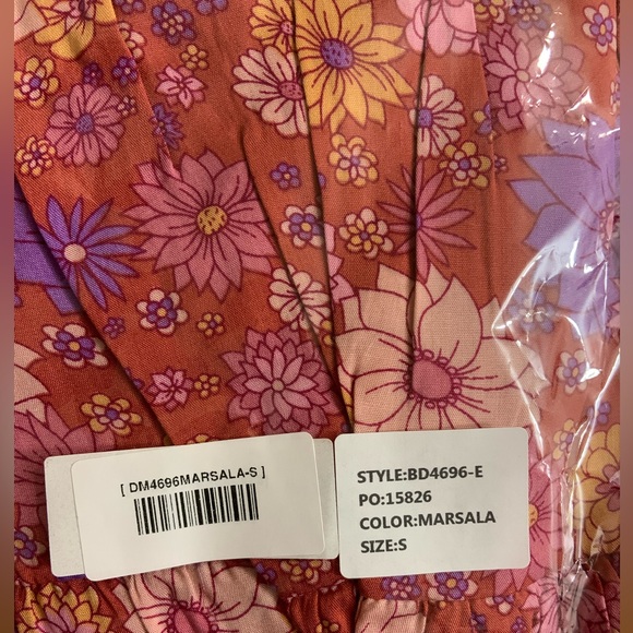 Magnolia Boutique Floral Dress- New in Package - Picture 3 of 4